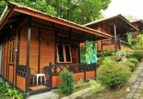Bungalows_outside_web_5.jpg