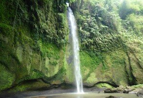 Tumimperas_Wasserfall.jpg